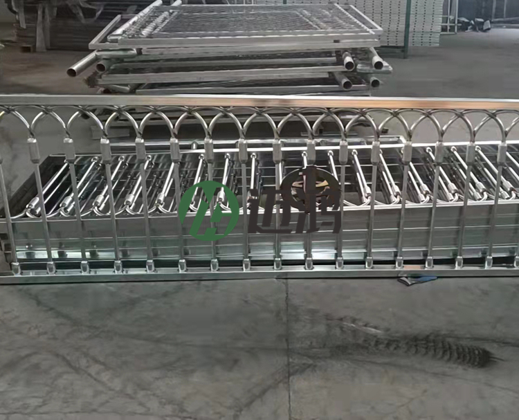 閿岄挗鍥存爮（páo）